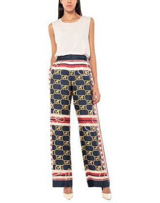 Alberta Ferretti BOTTOMWEAR - Pantaloni su YOOX.COM