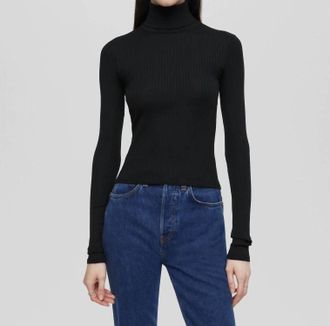 Re/Done Hanes Ribbed Turtleneck Sweater In Black