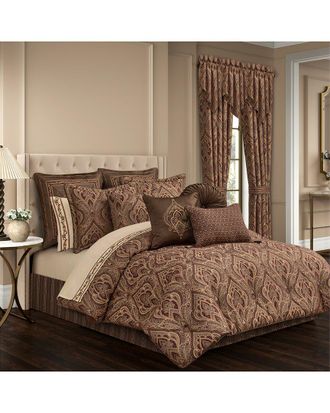 Five Queens Court Odette Comforter Set