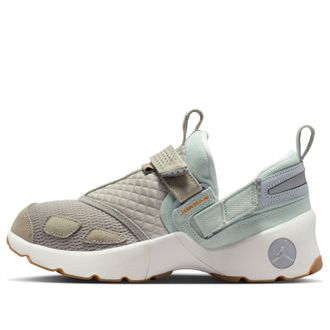 Nike Jordan (WMNS) Air Jordan Trunner LX Corduroy IM6661-981
