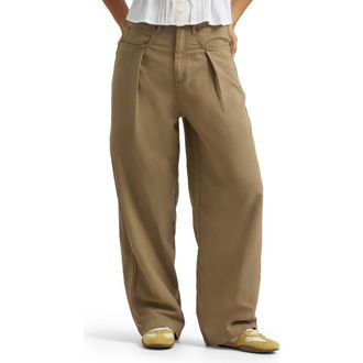 Lee Pleated Slouchy Wide Leg Twill Pants in City Limits Khaki at Nordstrom, Size 25