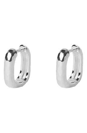 Argento Vivo Hammered Oval Huggie Hoop Earrings in Silver at Nordstrom