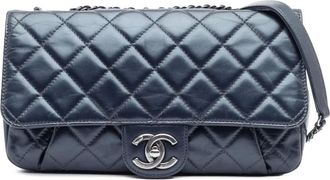 Chanel Borsa a tracolla Coco Pleats in pelle di vitello lucida trapuntata con battente 2016-2017 - Blu