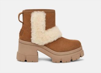 UGG Womens Brooklyn Sunburst Bootie In Chestnut