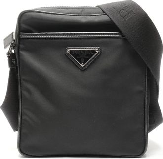 Prada 2021-2025 logo-plaque shoulder bag - Zwart