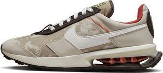Nike Air Max Pre-Day Social FC DQ4067-200