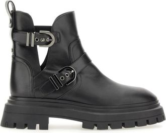 Stuart Weitzman Cutout Buckle Leather Enkellaarsjes - Dames - Enkellaarsjes - Zwart - 37 EU - Leer - Schoenen