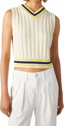 Amo Selma Sleeveless V-Neck Sweater In White