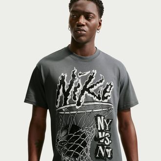 Nike Mens Nike Sportswear Short-Sleeve T-Shirt in Grey | IR4598-068