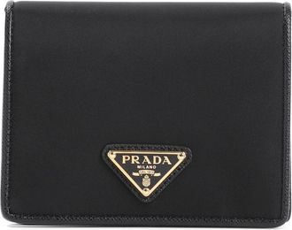 Prada Zwarte Accessoires Portemonnee Chic Stijl - Dames - Portefeuilles - Zwart - ONE Size - Leer - Accessoires