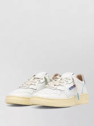 Autry low top leather sneakers rubber sole