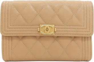 Chanel Boy Chanel Beige Leather Wallet (Bi-Fold) (Pre-Owned)
