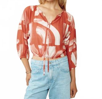 Bella Dahl Tie Up Pullover Top In Abstract Art Print