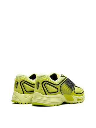 Nike Air Sneaker - Yellow