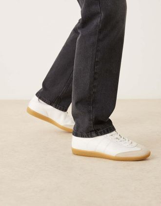 Arket Sneakers bianche in pelle premium-Bianco