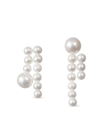Sophie Bille Brahe 14K recycled yellow gold La Valse Deux Temps pearl earrings - women - 14kt Recycled Yellow Gold/Freshwater Pearl - One Size