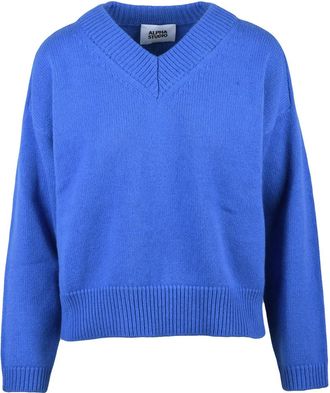 Alpha Studio V-Neck Pullover in Soft Supergeelong Wool