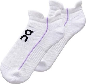 On Court Low Socks in Bloom/Ivory at Nordstrom, Size Medium