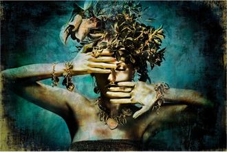 Schubiger M&ouml;bel Digitaldruck auf Glas Sch&ouml;nheit mit Blaetterschmuck