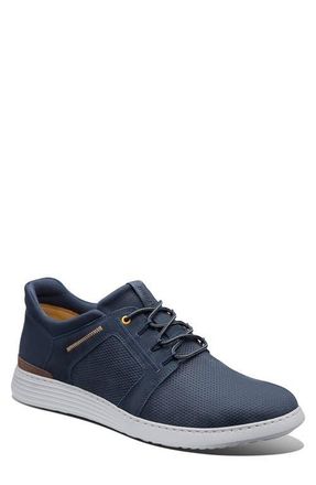 Samuel Hubbard Featherlight Muir Sneaker in Dark Navy Nubuck at Nordstrom, Size 10.5