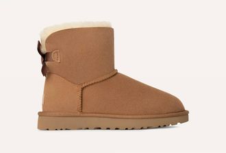 UGG Womens Mini Bailey Bow Boot In Chestnut