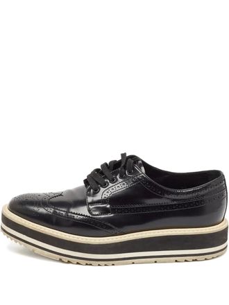 【関税＆送料込み】Prada Lace-Ups Prada - Black Patent Leather Lace Up Flatform Loafer