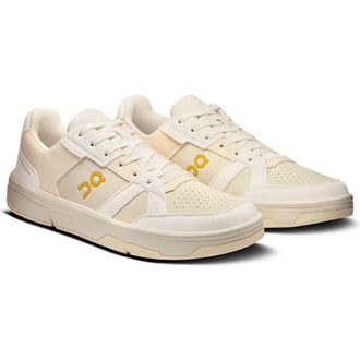 On THE ROGER Clubhouse Ace Tennis Sneaker in Ivory/Dew at Nordstrom, Size 10.5