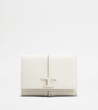 Tod's T Timeless Wallet in Leather