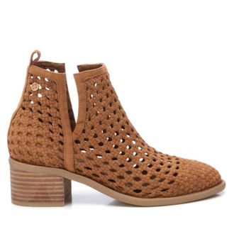 Xti Womens Ankle Booties In Camel