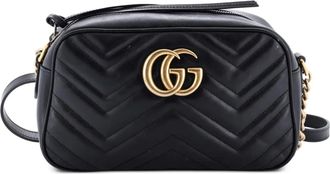 Gucci GG Marmont matelass&eacute; kleine leren crossbodytas - Zwart