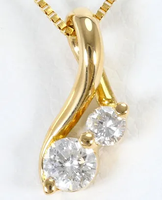 C&A Unbranded (18K) Necklace (Pre-Owned)