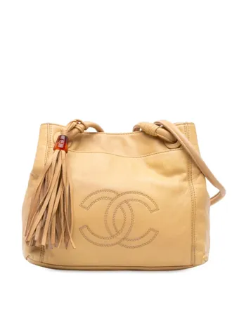 Chanel Borsa a spalla CC in pelle di agnello con nappa 2000-2002 - Marrone