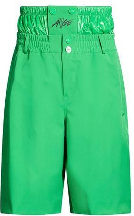 Moncler BOTTOMWEAR - Shorts & Bermuda Shorts sur YOOX.COM