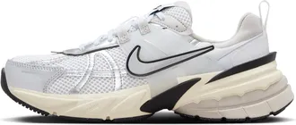 Nike Womens V2K Run Shoes with Reflective Accents in White | FD0736-100