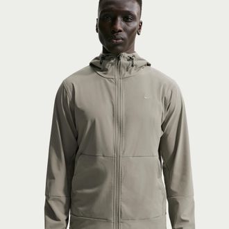 Nike Mens Unlimited Repel Hooded Versatile Jacket in Green | FB7551-320