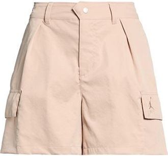 Nike HOSEN & R&Ouml;CKE - Shorts & Bermudashorts auf YOOX.COM
