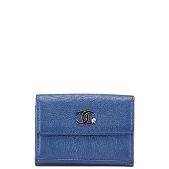 Chanel Pre-owned Wallets, female, Blue, Size: ONE SIZE Pre-owned Coco Mark Lucky Flower Leather Tri-fold Wallet