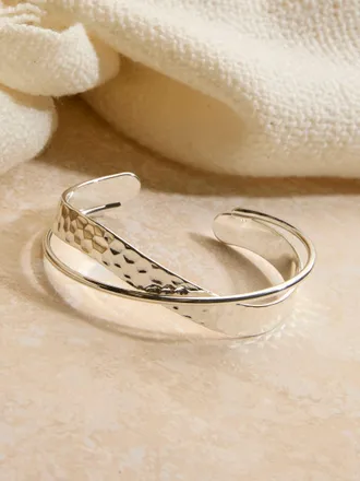 Fat Face FatFace Silver Coloured Hammered Twist Detail Bangle