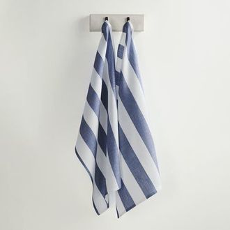 Solino Home Linen Kitchen Towels Set of 2, 17 x 26 - Cabana Stripe in Navy And White at Nordstrom