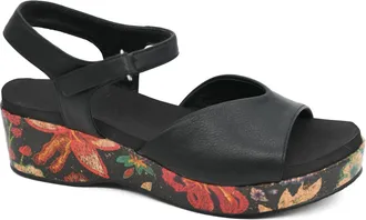 Corkys Footwear Womens Meet Ya There Sandal In Black