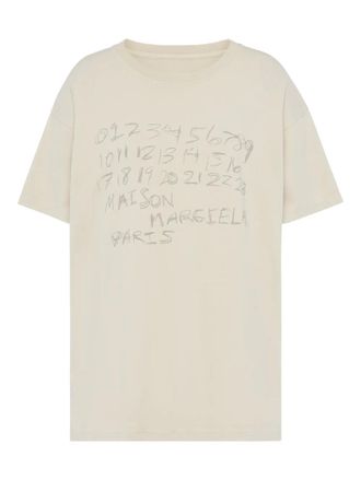 Maison Margiela numbers-print round-neck T-shirt - Neutrals