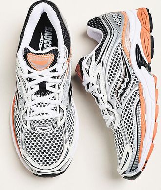 Saucony ProGrid Omni 9 Sneakers