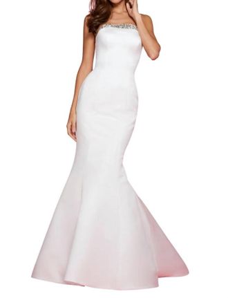 Sherri Hill Embellished Strapless Prom Dress In Ivory