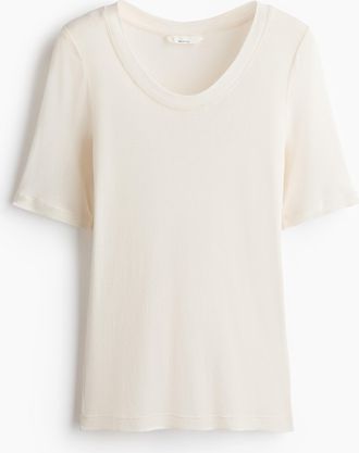 H&M T-Shirt aus Pima-Baumwolle mit U-Ausschnitt - Elfenbein