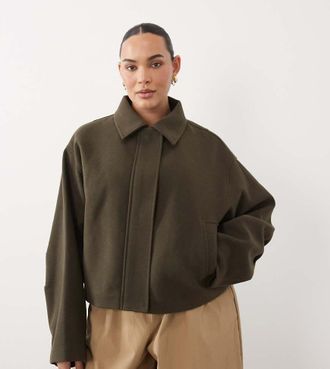 Asos Curve ASOS DESIGN Curve giacca corta formale con colletto in khaki-Verde