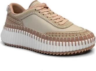 Chlo&eacute; Nama Sneakers