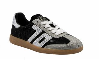 Back70 Womens Stars Sneakers In 11078