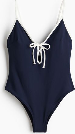 H&M Badeanzug mit wattierten Cups und High Leg - Marineblau