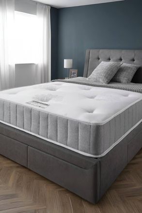 Julian Bowen Capsule Orthopaedic Spring Mattress in White | Size: King