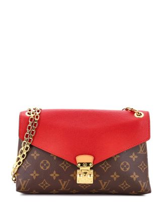 Louis Vuitton Pallas Chain Monogram Canvas and Calfskin shoulder bag - Bruin